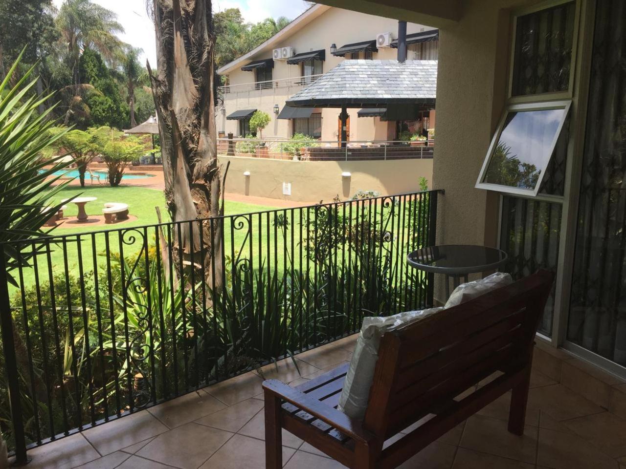 125 On Van Buuren Road Guest House Johannesburg Zewnętrze zdjęcie
